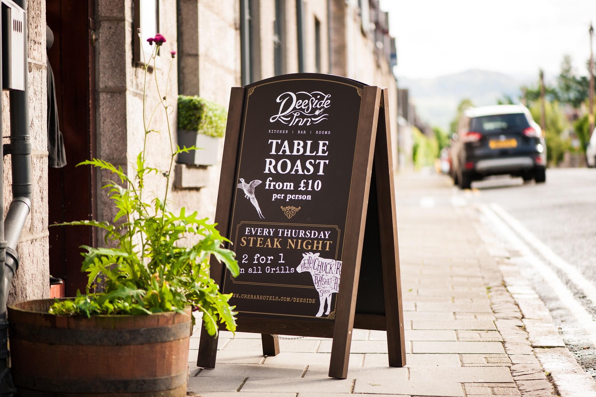 Balmoral Arms Ballater Exterior foto